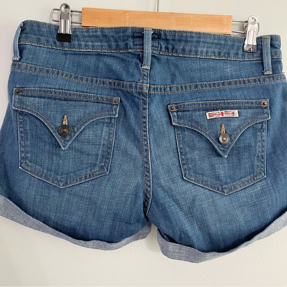 Hudson Denim Jean Shorts RN# 107906 Medium Wash Med Distressing USA Made Sz 28 - Picture 6 of 9